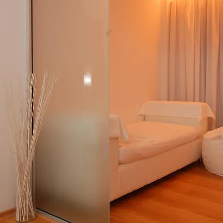 Отель The Silk 4*