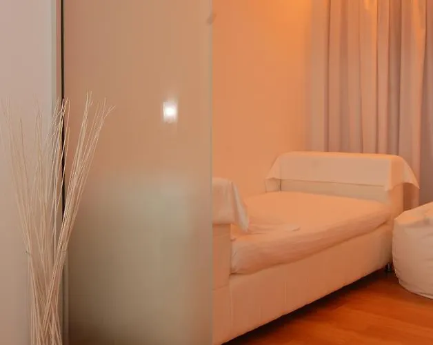 Szálloda The Silk 4*